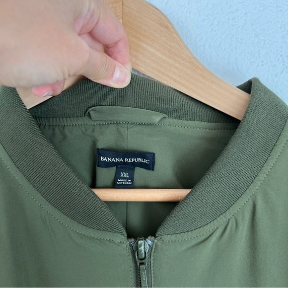 Banana Republic Women’s Lightweight Bomber Jacket XXL 2X Plus Size - Picture 4 of 14